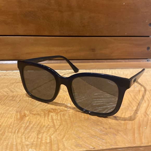 Quay Sunnies - Picture 1 of 12